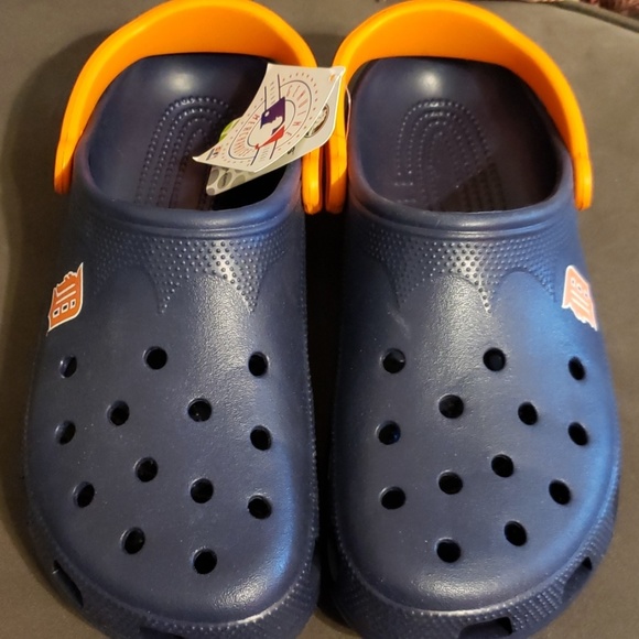 mlb crocs